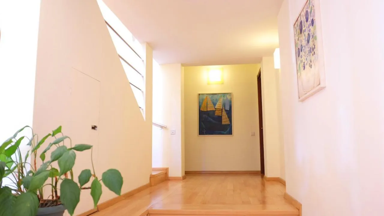 Boutique Hotel Art Villa Panorama Τυφλίδα