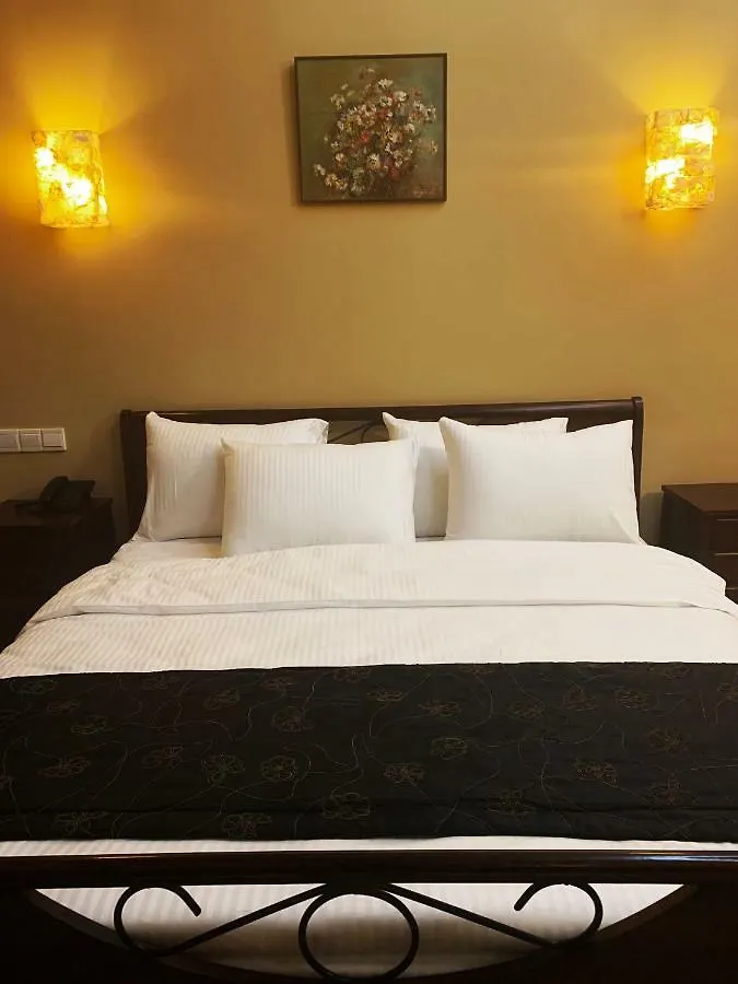 Boutique Hotel Art Villa Panorama Τυφλίδα